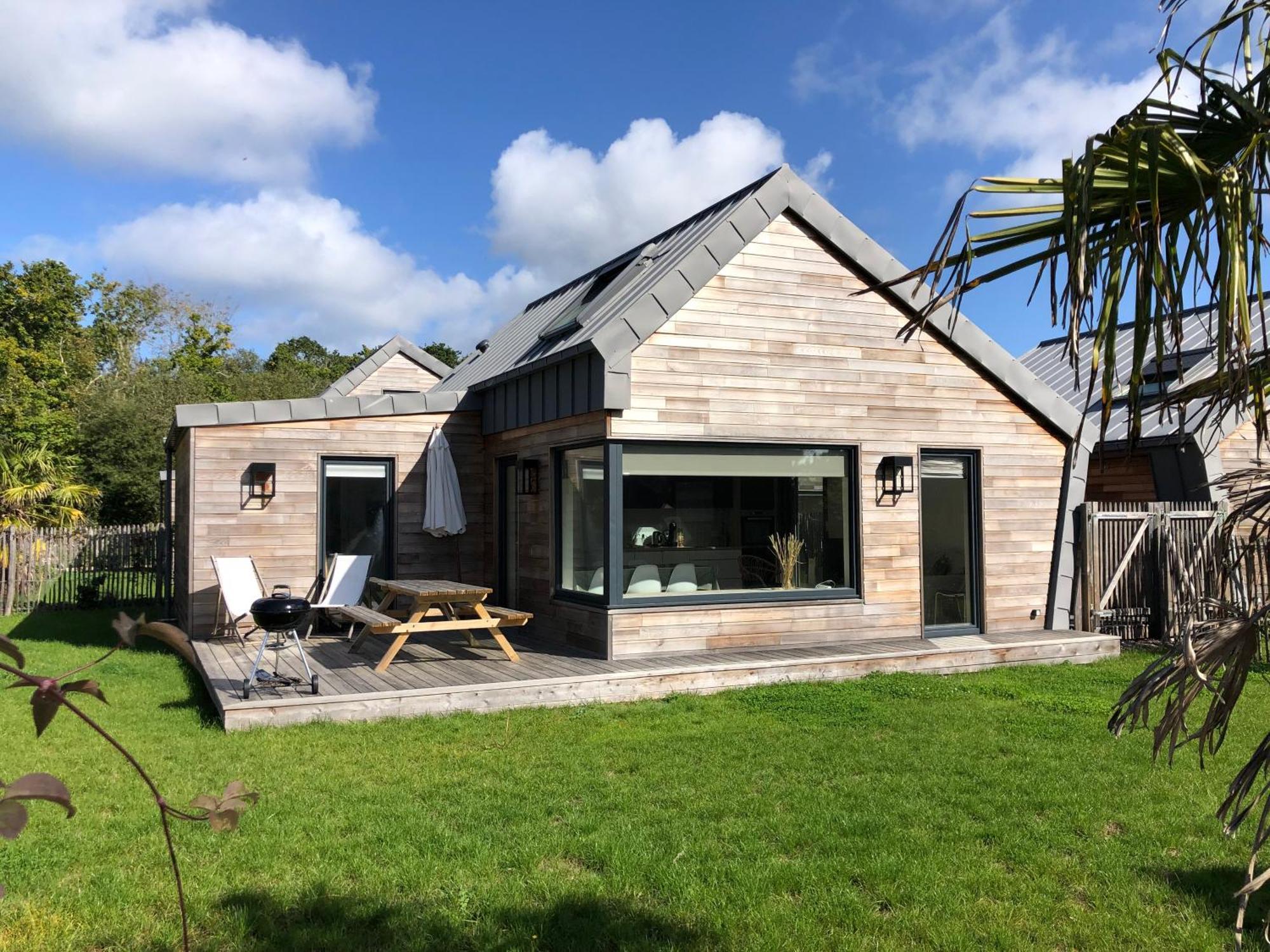 La Du Bout Du Monde: Mezzanine Retreat At Le Creach * Crozon